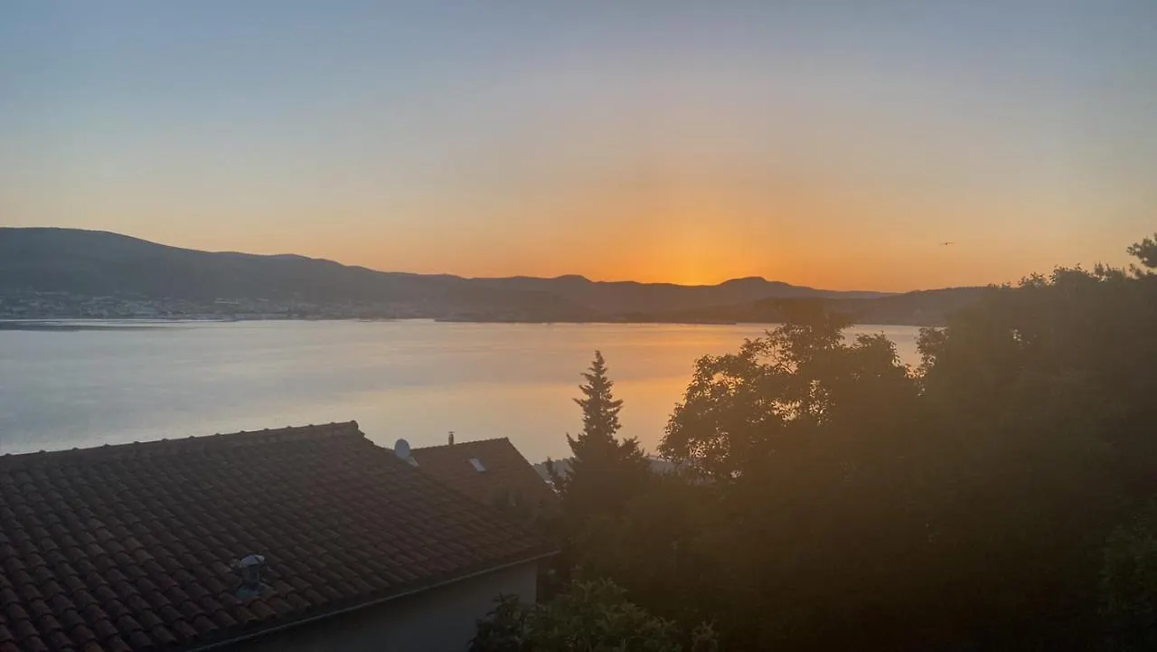 L&L Luxury Apartment 1 Donji Okrug  Croatia